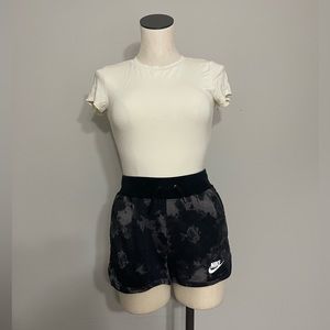 Nike Size Small Tie Dye Sweat Shorts